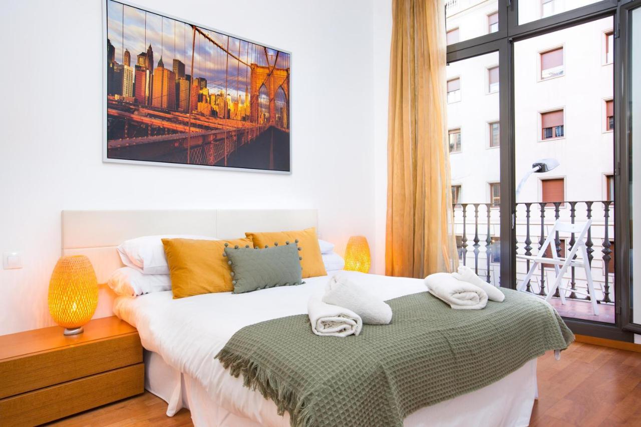 Stay U-Nique Apartments Balmes Барселона Екстер'єр фото